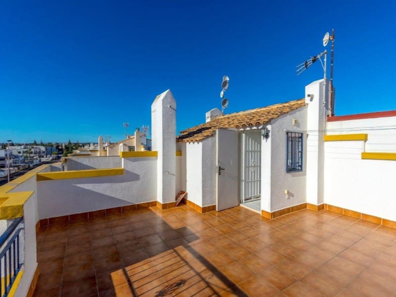 3 soveværelse Byhus til salg i Torrevieja - € 210.000 (Ref: 9321762)