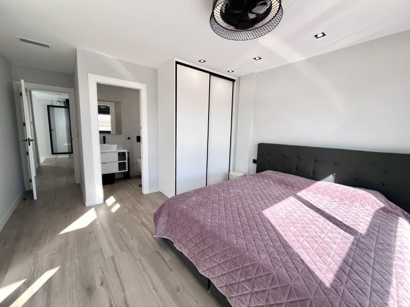 4 soverom Villa til salgs i Orihuela Costa med svømmebasseng - € 794 950 (Ref: 9341333)