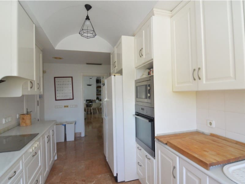 4 soverom Villa til salgs i Torrevieja med garasje - € 890 000 (Ref: 9341339)