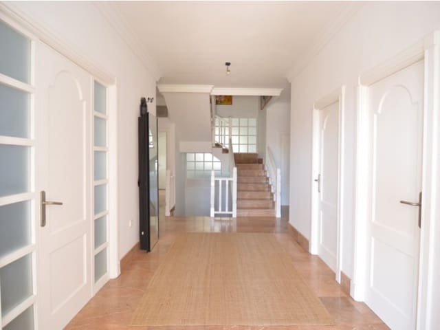 4 sypialnia Willa na sprzedaż w El Chaparral - La Siesta - La Torreta, Torrevieja z garażem - 890 000 € (Ref: 9341339)