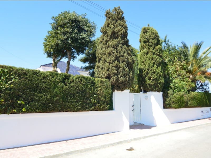 4 soverom Villa til salgs i Torrevieja med garasje - € 890 000 (Ref: 9341339)