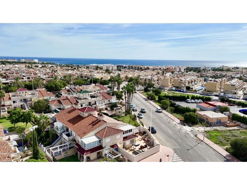 1 chambre Penthouse à vendre à Orihuela Costa - 170 000 € (Ref: 9344929)