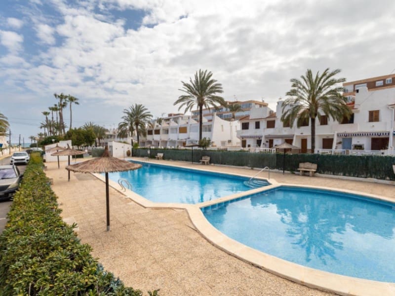 2 bedroom Apartment for sale in La Veleta - € 139,000 (Ref: 9344933)