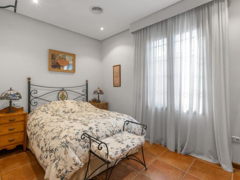 6 slaapkamer Villa te koop in La Veleta met zwembad - € 2.490.000 (Ref: 9344936)