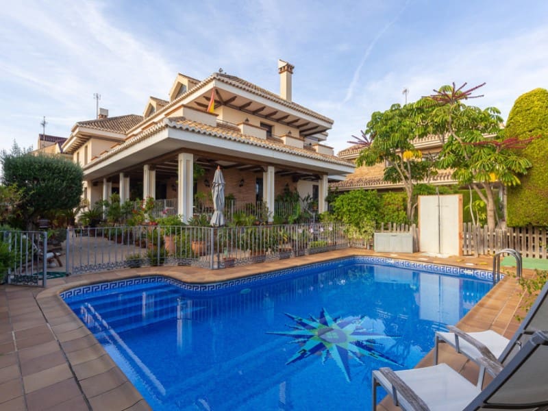 6 slaapkamer Villa te koop in La Veleta met zwembad - € 2.490.000 (Ref: 9344936)