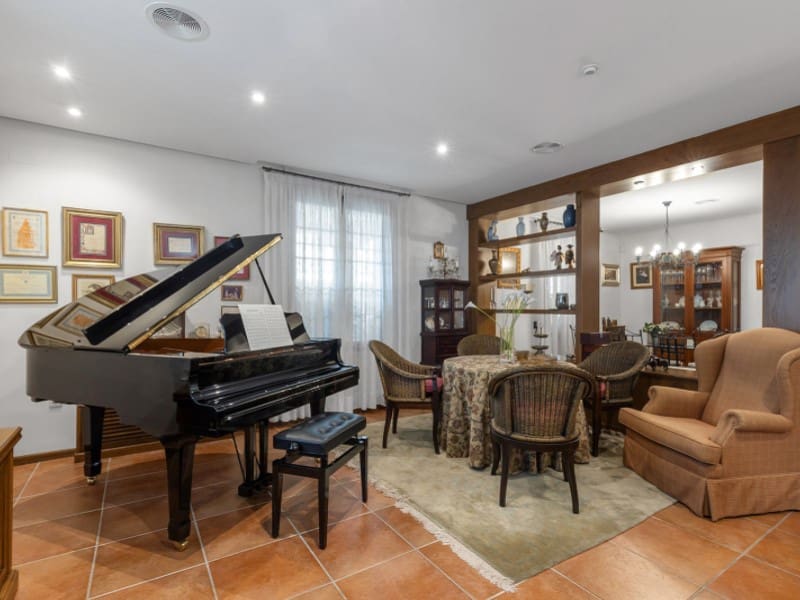 6 slaapkamer Villa te koop in La Veleta met zwembad - € 2.490.000 (Ref: 9344936)