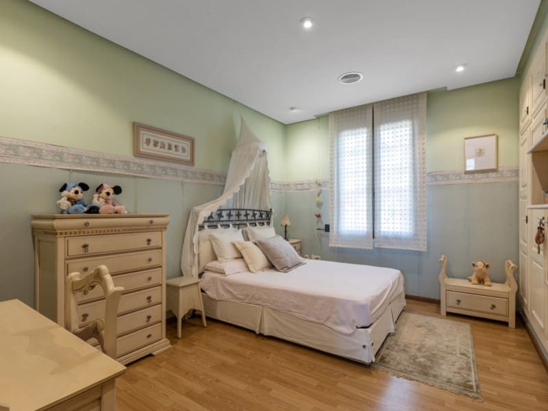 6 slaapkamer Villa te koop in La Veleta met zwembad - € 2.490.000 (Ref: 9344936)