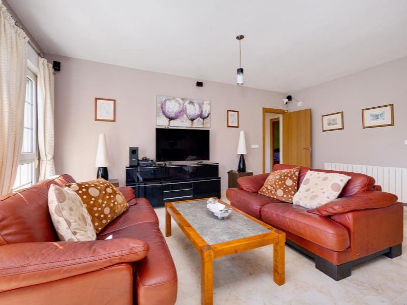 3 sovrum Villa till salu i Orihuela Costa med pool - 550 000 € (Ref: 9344939)