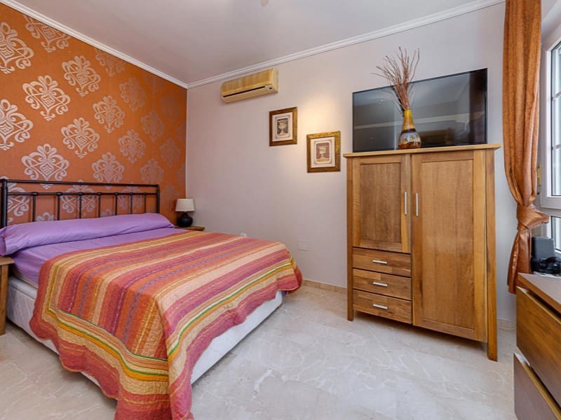 3 sovrum Villa till salu i Orihuela Costa med pool - 550 000 € (Ref: 9344939)