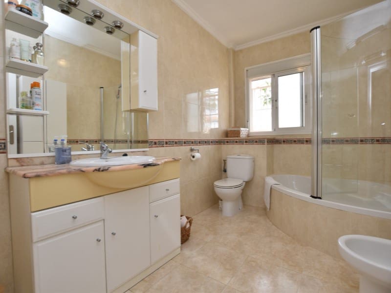 2 soverom Hus til salgs i Rojales - € 255 000 (Ref: 9362938)