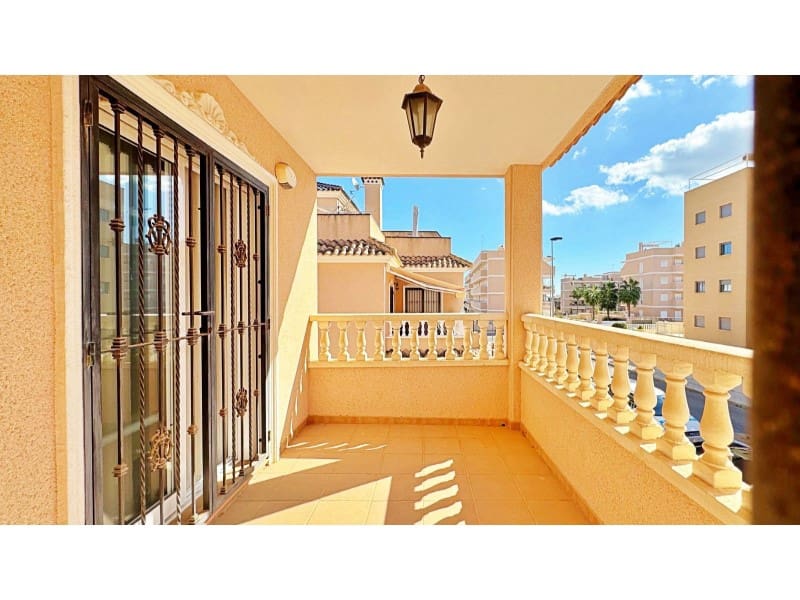 3 sovrum Hus till salu i Orihuela Costa - 275 900 € (Ref: 9362939)