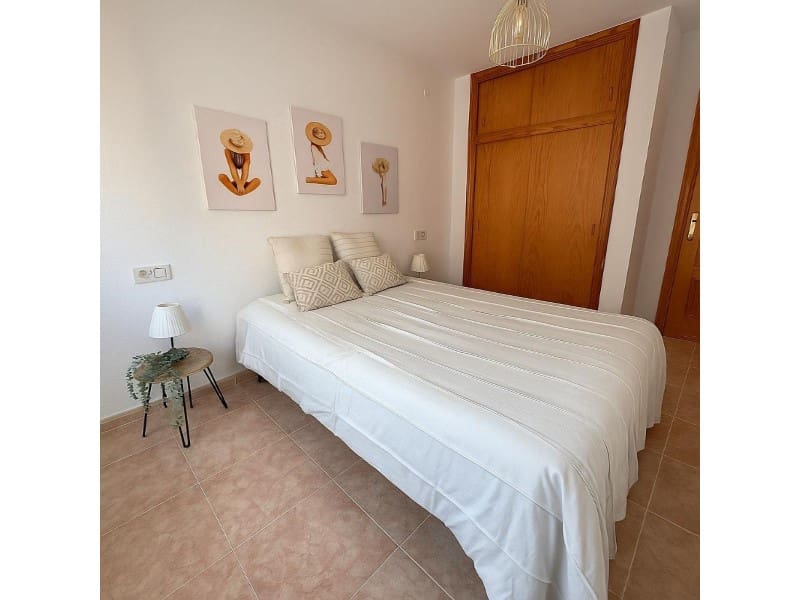 2 soverom Leilighet til salgs i Torrevieja - € 129 900 (Ref: 9362940)