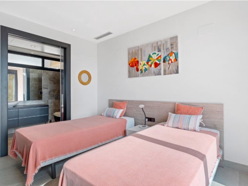 3 camera da letto Villa in vendita in Orihuela Costa con piscina - 565.000 € (Rif: 9369002)