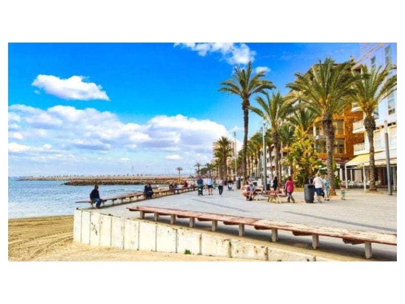 3 sypialnia Apartament na sprzedaż w Torrevieja z basenem - 439 000 € (Ref: 9369011)