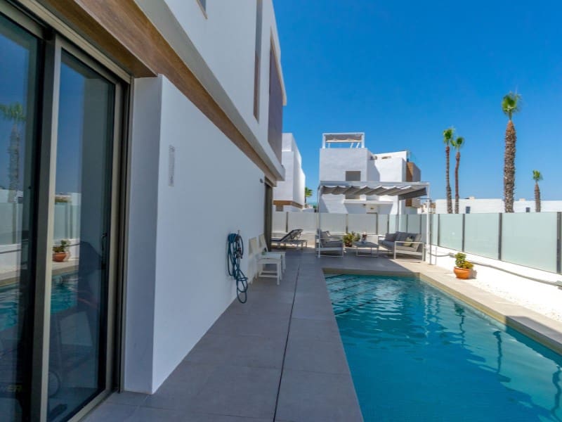 3 bedroom Villa for sale in Orihuela Costa with pool garage - € 429,000 (Ref: 9372431)