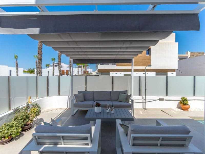 3 bedroom Villa for sale in Orihuela Costa with pool garage - € 429,000 (Ref: 9372431)