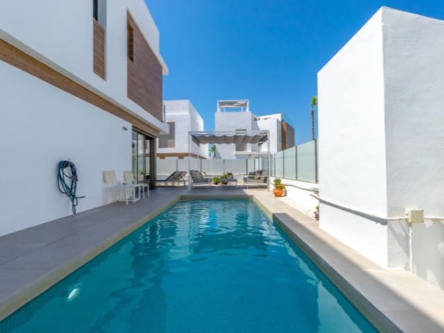 3 soveværelse Villa til salg i Villamartín - Las Filipinas, Orihuela med swimmingpool garage - € 429.000 (Ref: 9372431)