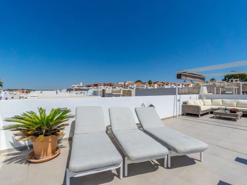 3 bedroom Villa for sale in Orihuela Costa with pool garage - € 429,000 (Ref: 9372431)