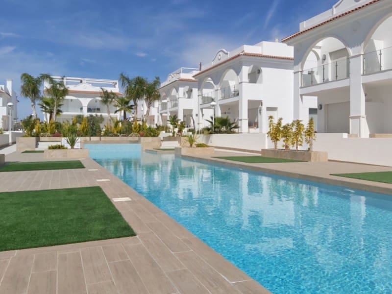 2 sovrum Takvåning till salu i Ciudad Quesada med garage - 299 900 € (Ref: 9372434)