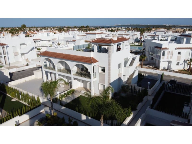 2 sovrum Takvåning till salu i Ciudad Quesada med garage - 299 900 € (Ref: 9372434)