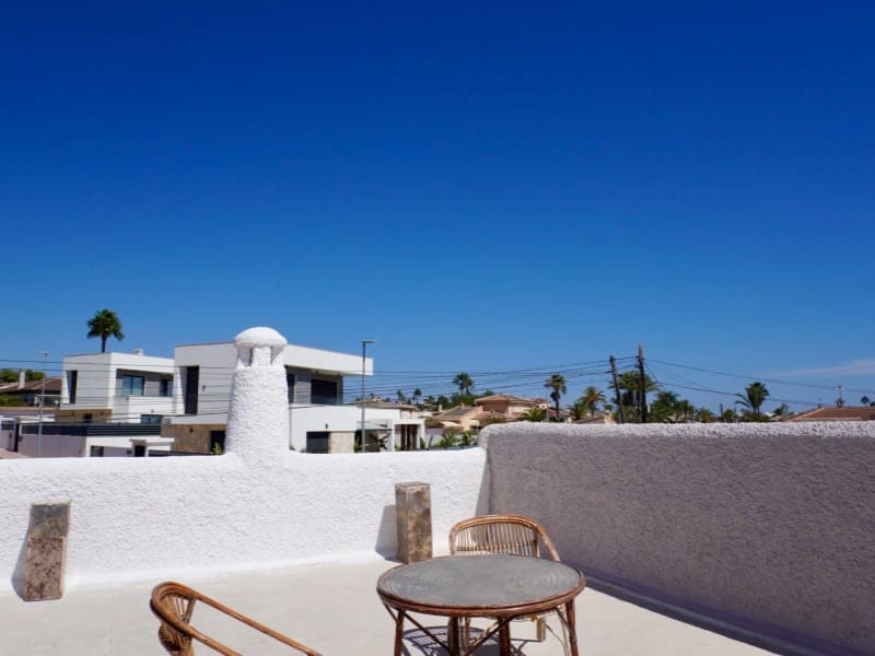 5 soveværelse Villa til salg i Ciudad Quesada med swimmingpool garage - € 458.000 (Ref: 9372439)