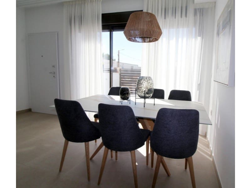 4 quarto Moradia para venda em Pilar de la Horadada com piscina - 374 900 € (Ref: 9391058)