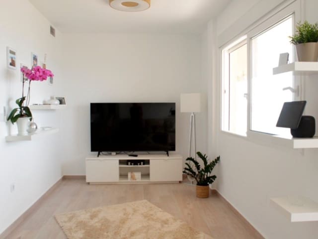 1 soveværelse Lejlighed til salg i La Zenia, Orihuela - € 269.500 (Ref: 9396605)