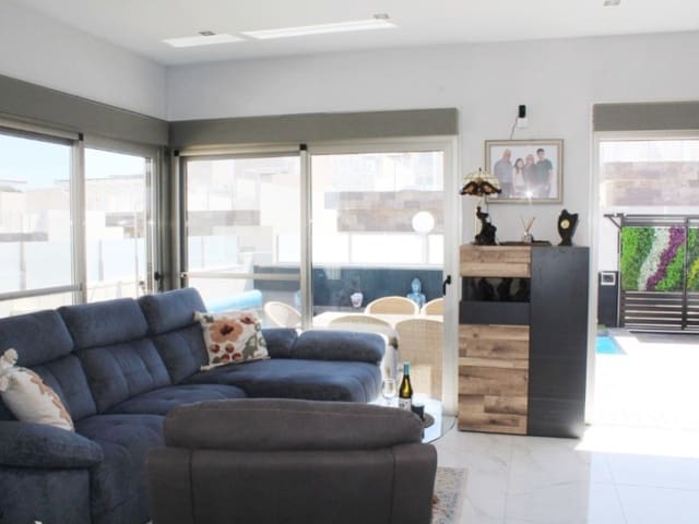 4 camera da letto Villa in vendita in La Zenia, Orihuela - 449.950 € (Rif: 9396606)