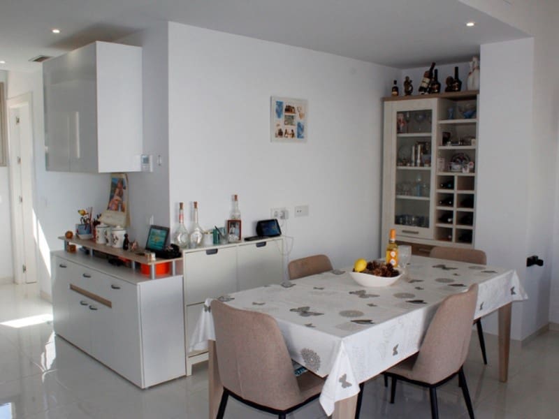 3 quarto Moradia para venda em San Miguel de Salinas com piscina - 429 000 € (Ref: 9396607)