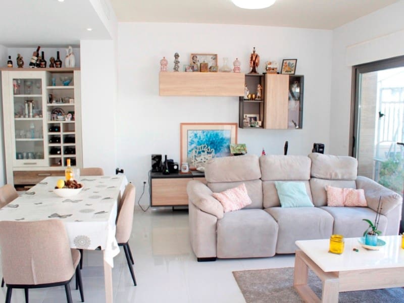 3 quarto Moradia para venda em San Miguel de Salinas com piscina - 429 000 € (Ref: 9396607)