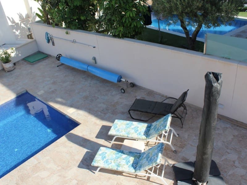 3 quarto Moradia para venda em San Miguel de Salinas com piscina - 429 000 € (Ref: 9396607)