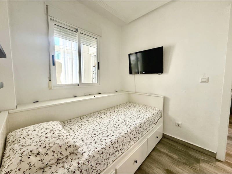 2 soverom Leilighet til salgs i Torrevieja med svømmebasseng - € 147 900 (Ref: 9396610)