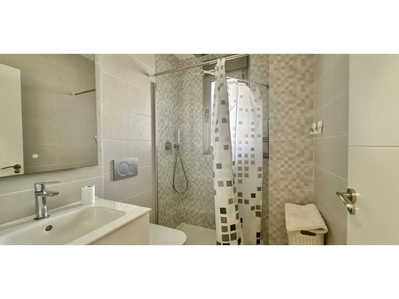 3 sovrum Lägenhet till salu i Orihuela Costa med garage - 320 000 € (Ref: 9398386)