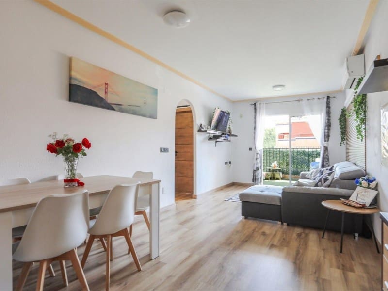 2 Zimmer Apartment zu verkaufen in Playa Flamenca - 167.260 € (Ref: 9398387)