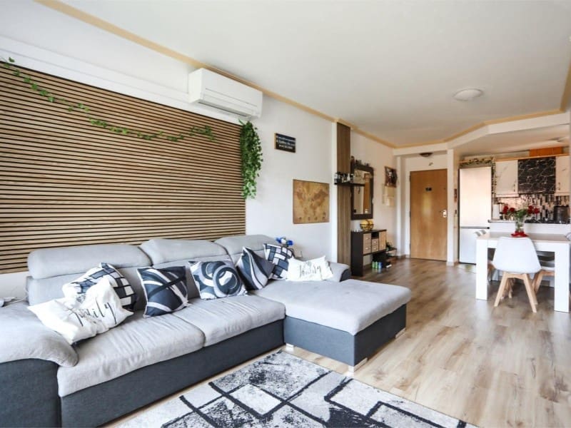 2 Zimmer Apartment zu verkaufen in Playa Flamenca - 167.260 € (Ref: 9398387)