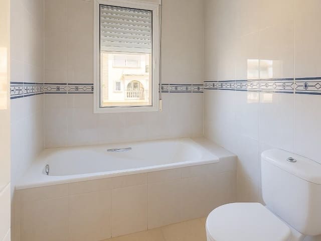 2 soveværelse Lejlighed til salg i La Florida, Orihuela - € 182.000 (Ref: 9398391)