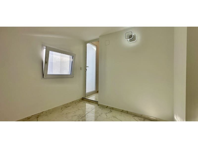 3 quarto Casa em Banda para venda em Torrevieja - 229 000 € (Ref: 9398393)