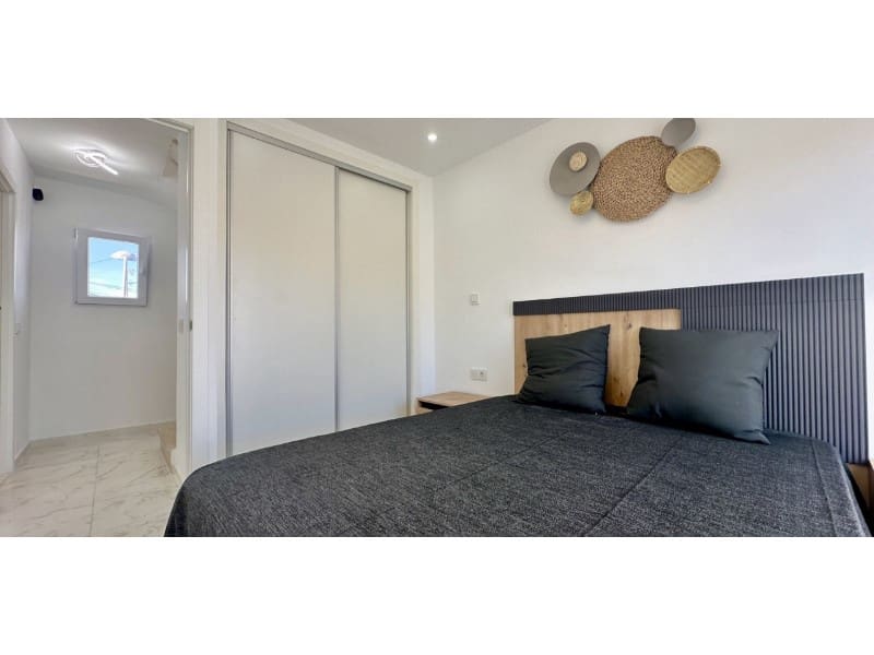 3 quarto Casa em Banda para venda em Torrevieja - 229 000 € (Ref: 9398393)