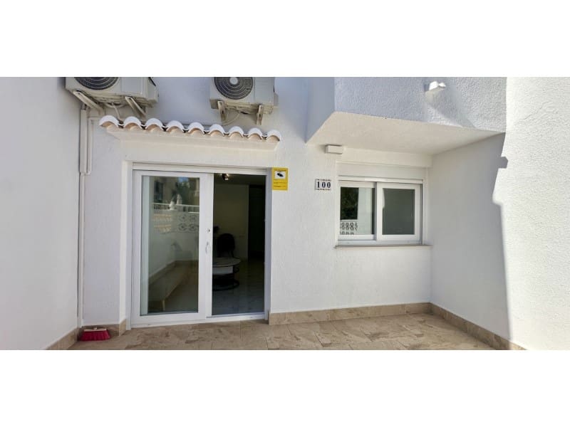 3 quarto Casa em Banda para venda em Torrevieja - 229 000 € (Ref: 9398393)