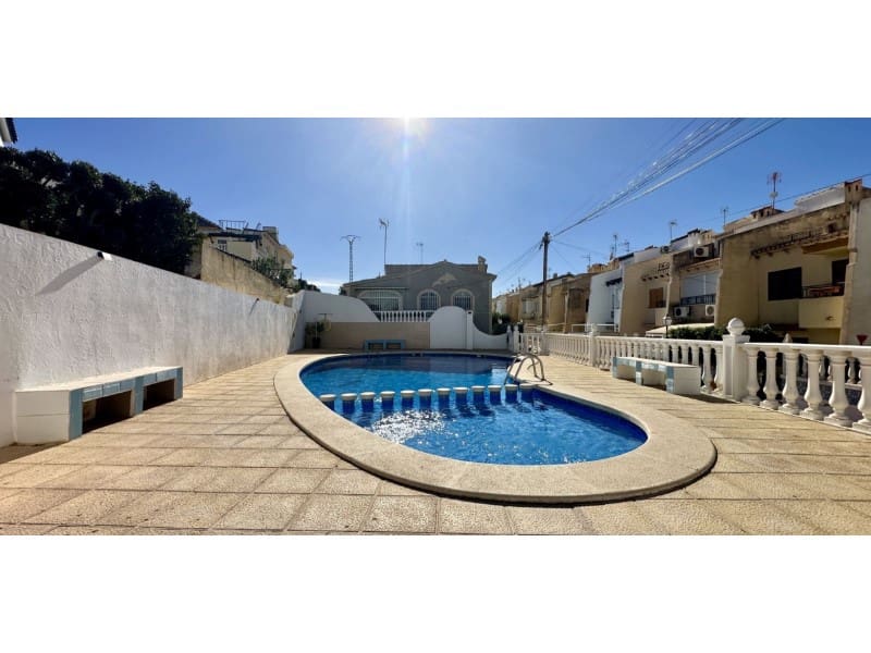 3 quarto Casa em Banda para venda em Torrevieja - 229 000 € (Ref: 9398393)