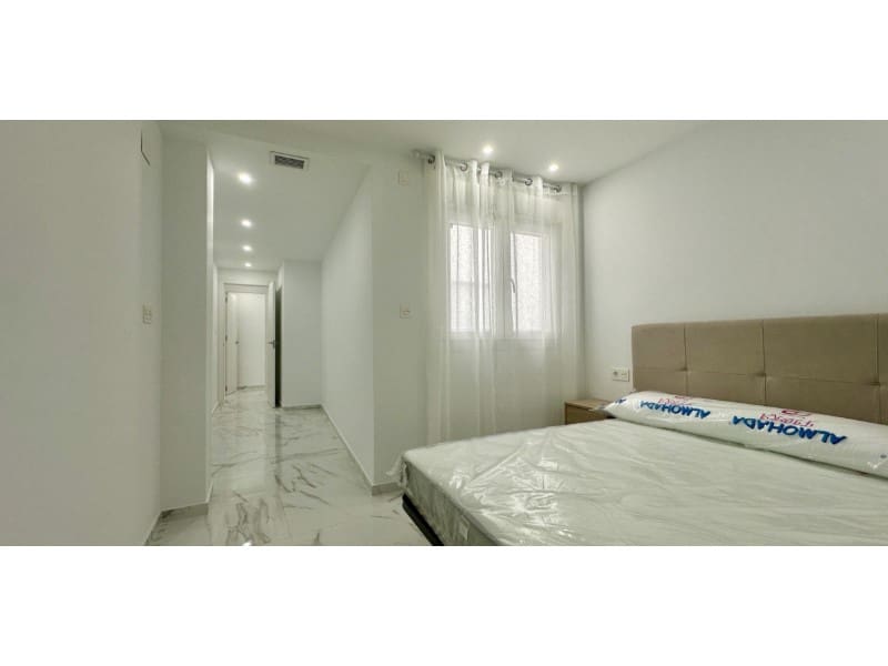2 sovrum Lägenhet till salu i Torrevieja - 239 000 € (Ref: 9398394)