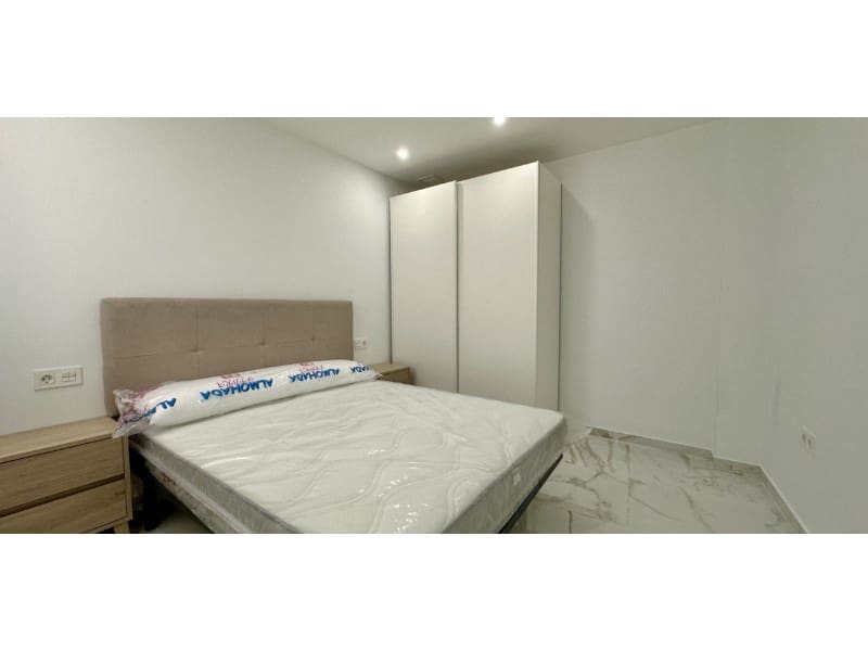 2 sovrum Lägenhet till salu i Torrevieja - 239 000 € (Ref: 9398394)