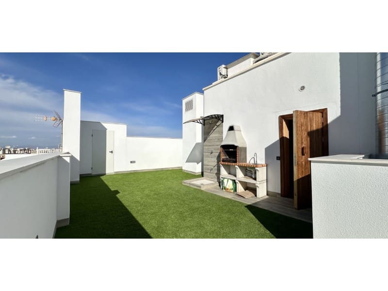 2 sovrum Lägenhet till salu i Torrevieja - 239 000 € (Ref: 9398394)