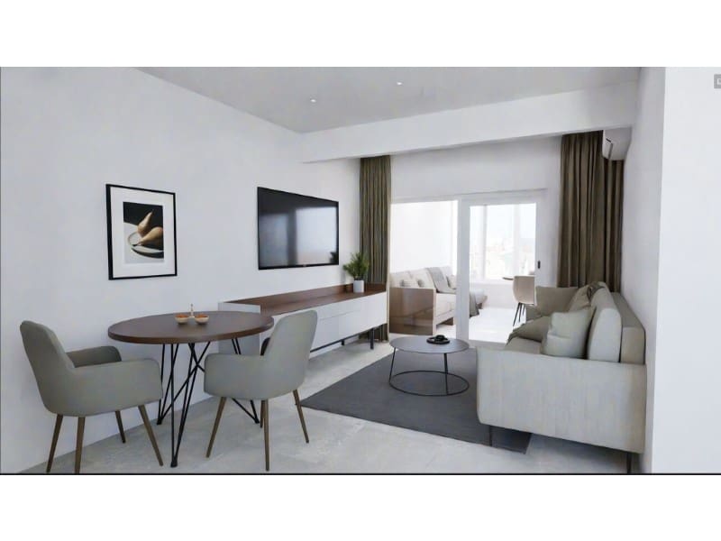 Ático de 2 habitaciones en Torrevieja en venta - 210.000 € (Ref: 9398401)