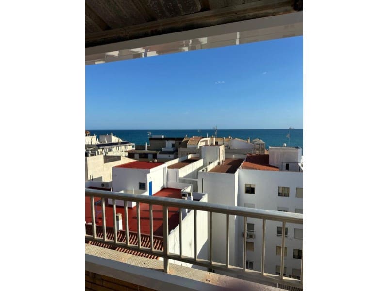 Ático de 2 habitaciones en Torrevieja en venta - 210.000 € (Ref: 9398401)