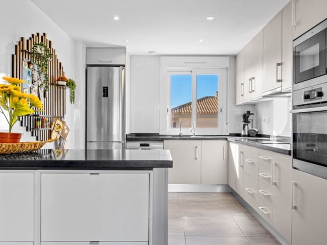 2 Zimmer Bungalow zu verkaufen in Parque Acuático - Sector 25, Torrevieja - 284.000 € (Ref: 9398402)