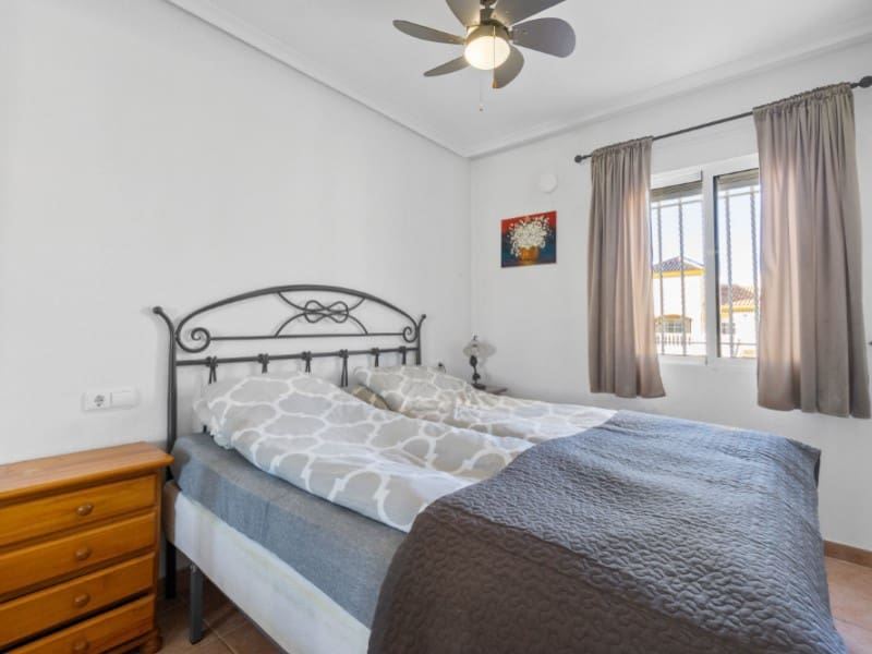 2 chambre Appartement à vendre à Torrevieja - 142 000 € (Ref: 9400806)