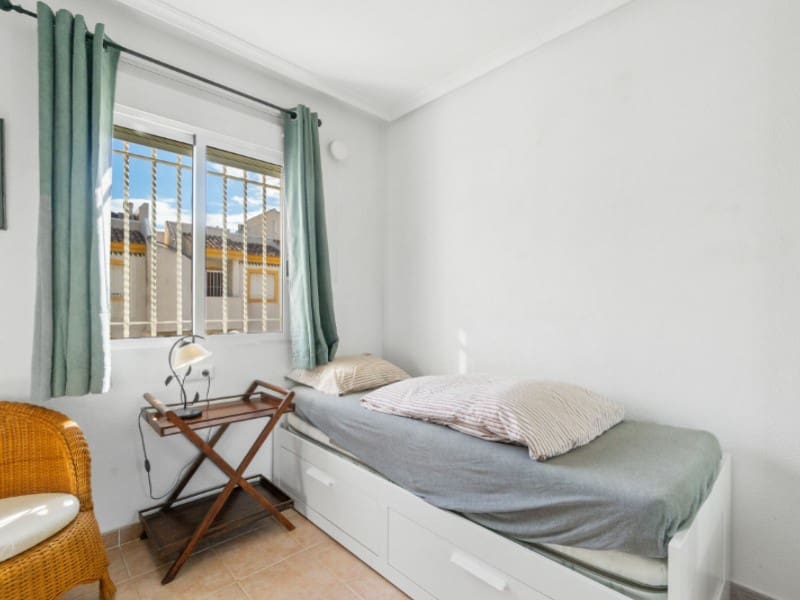 2 chambre Appartement à vendre à Torrevieja - 142 000 € (Ref: 9400806)