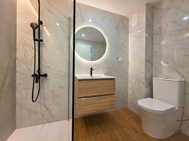 2 soverom Hus til salgs i Nueva Torrevieja - Aguas Nuevas, Torrevieja med svømmebasseng - € 199 600 (Ref: 9400809)