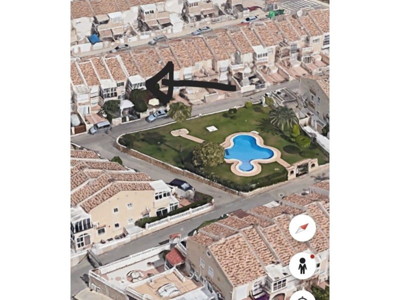 2 slaapkamer Huis te koop in Torrevieja met zwembad - € 199.600 (Ref: 9400809)